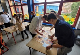  (photo)