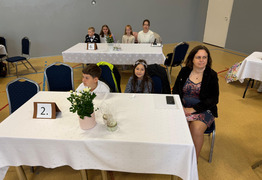 (photo)