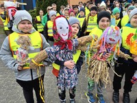 Witamy wiosnę kolorowym marszem!